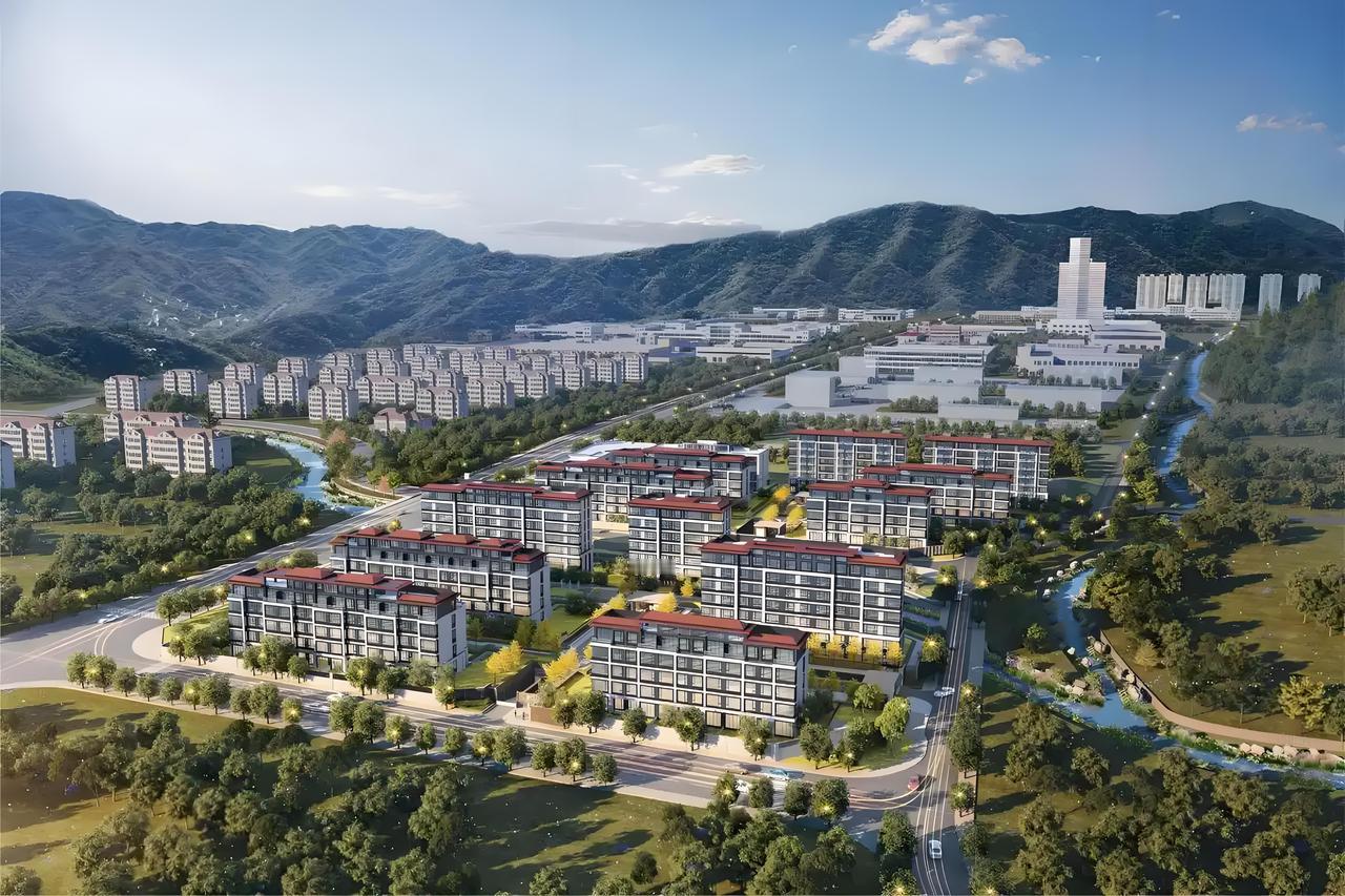 现在房子价值缩水是明摆着的事儿。央行数据显示，国内超4成家庭有2套及以上房产，大