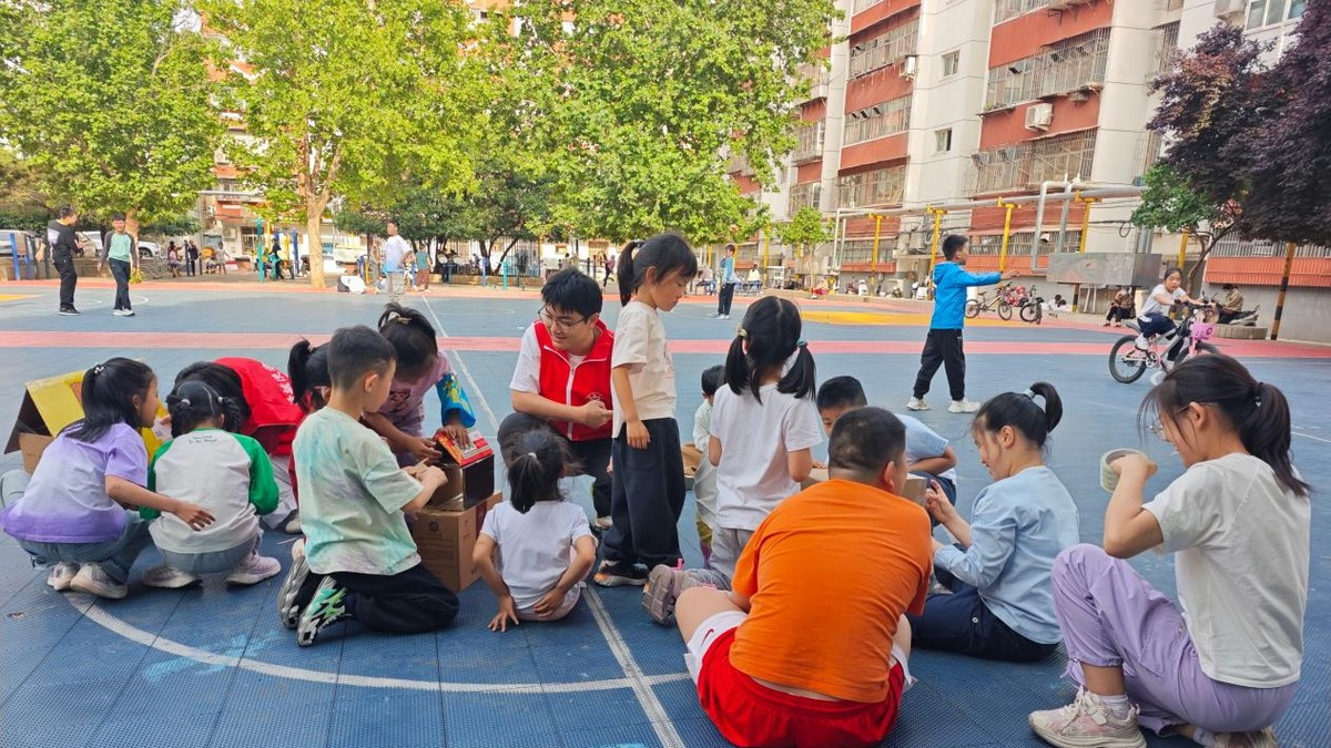 2026“郑州慈善日”系列报道聚微光行善举 暖绿城润人心——郑州市善水社工慈善志愿者献礼第十九个“郑州慈善日”