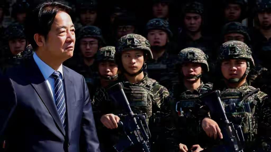 赖清德下“战书”，国台办不紧不慢，先送2300万台胞一道护身符被特朗普连浇几盆凉