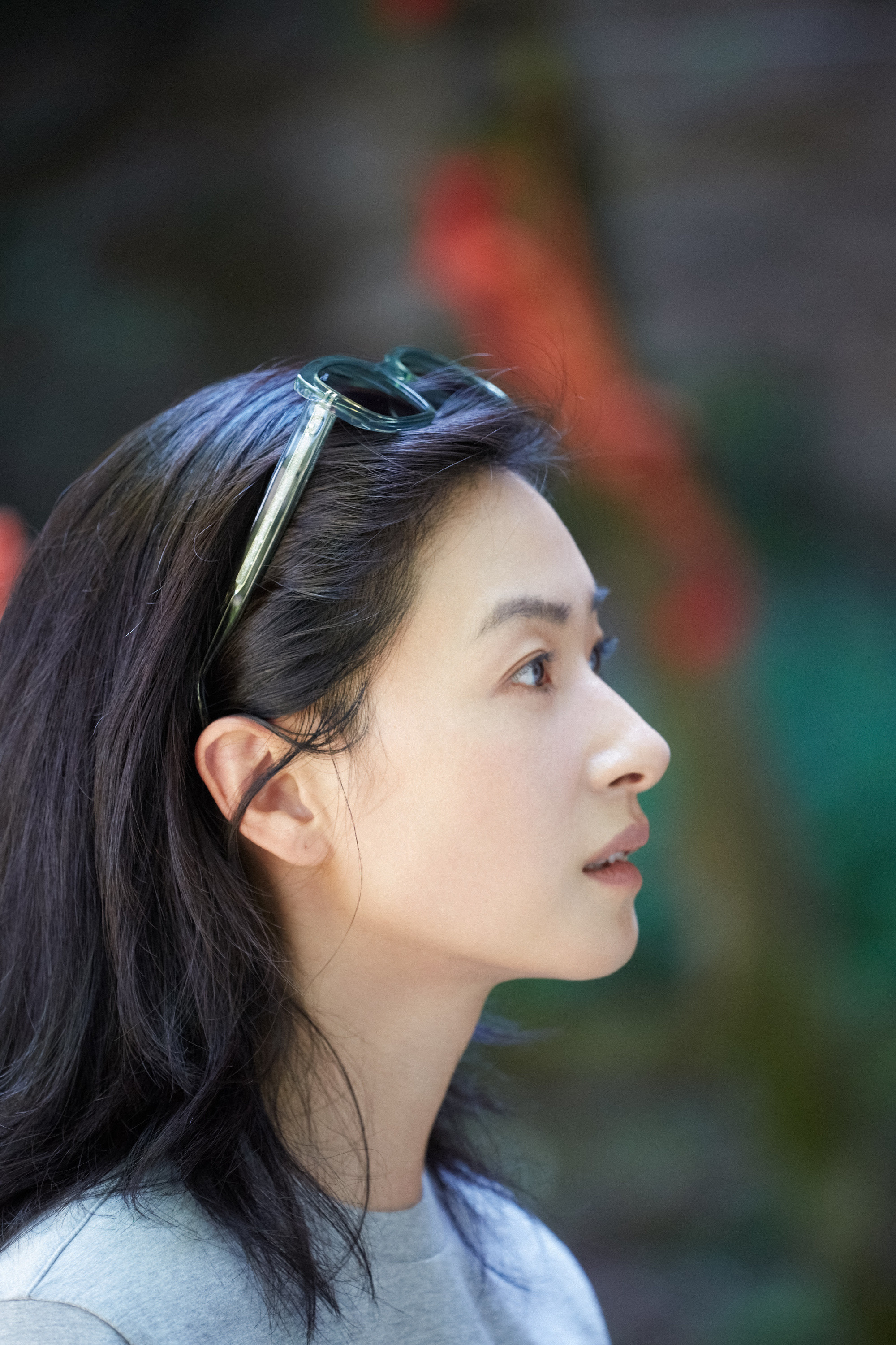 万茜姐姐，长发的样子好温柔​​​