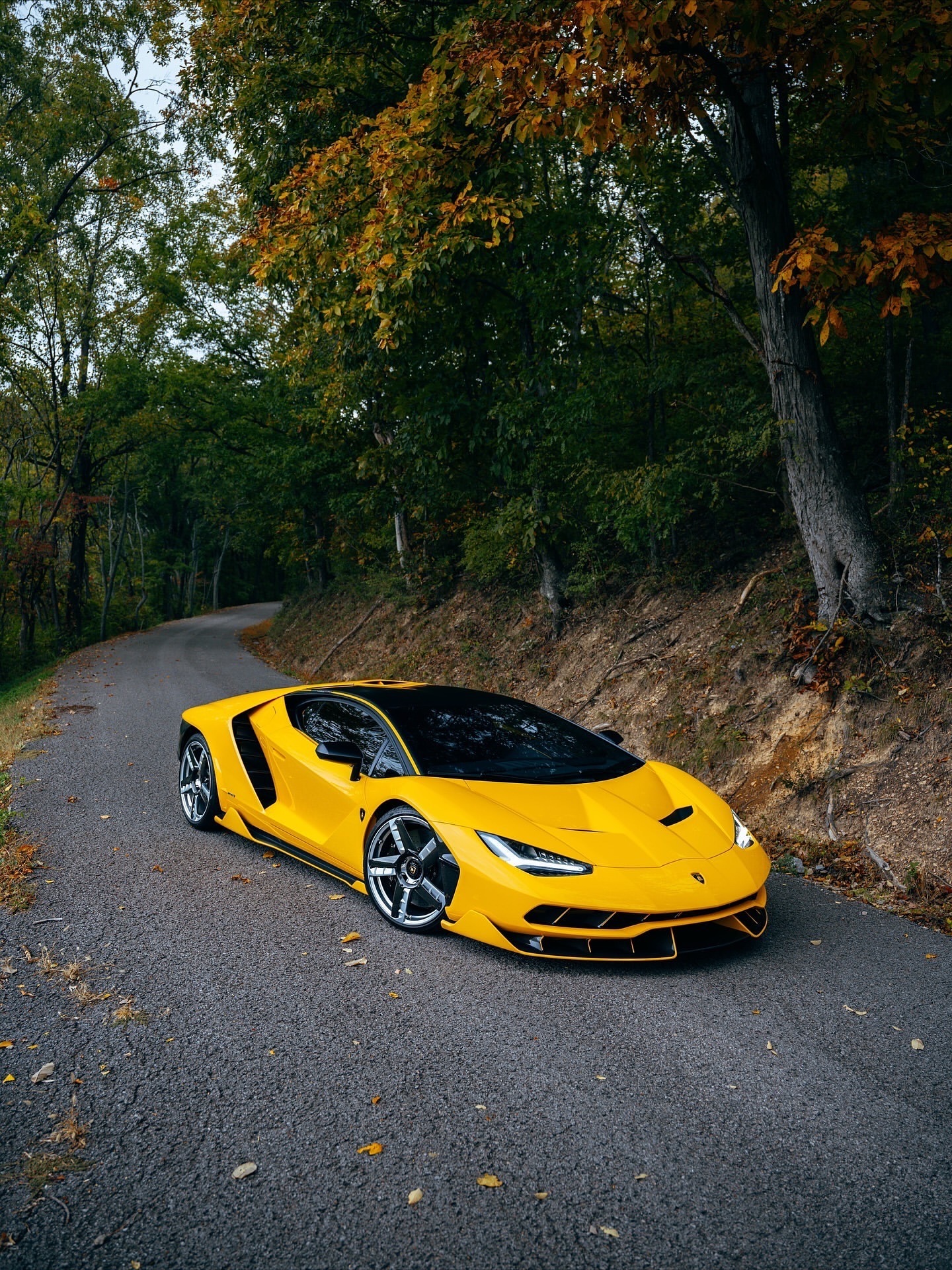 🐝大黄蜂•兰博基尼CentenarioLP770-4。Centenario