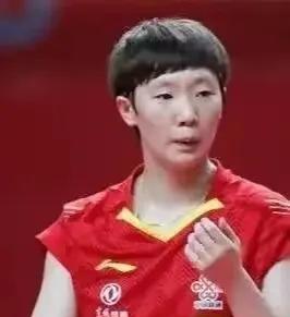 王曼昱队内比赛夺冠意义不大！国乒在成都集训后，进行了内部比赛，王曼昱夺得单打第一