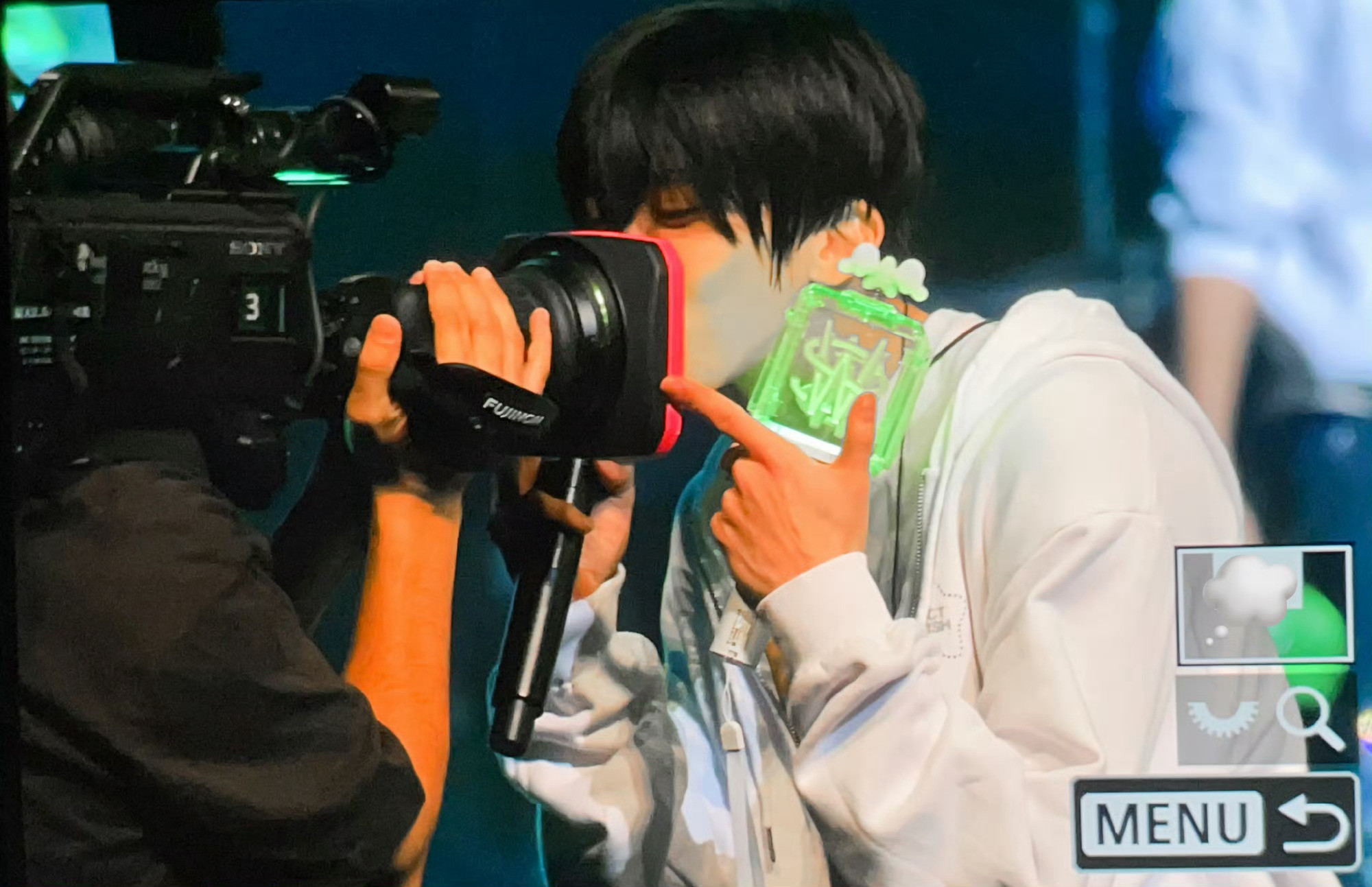 👉🏻＾3＾👈🏻