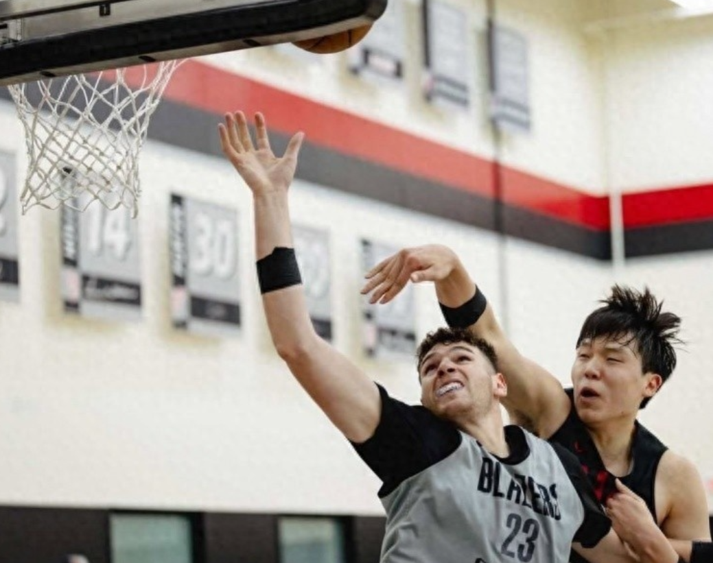 近日开拓者记者SeanHighkins在播客节目“RipCityRadio