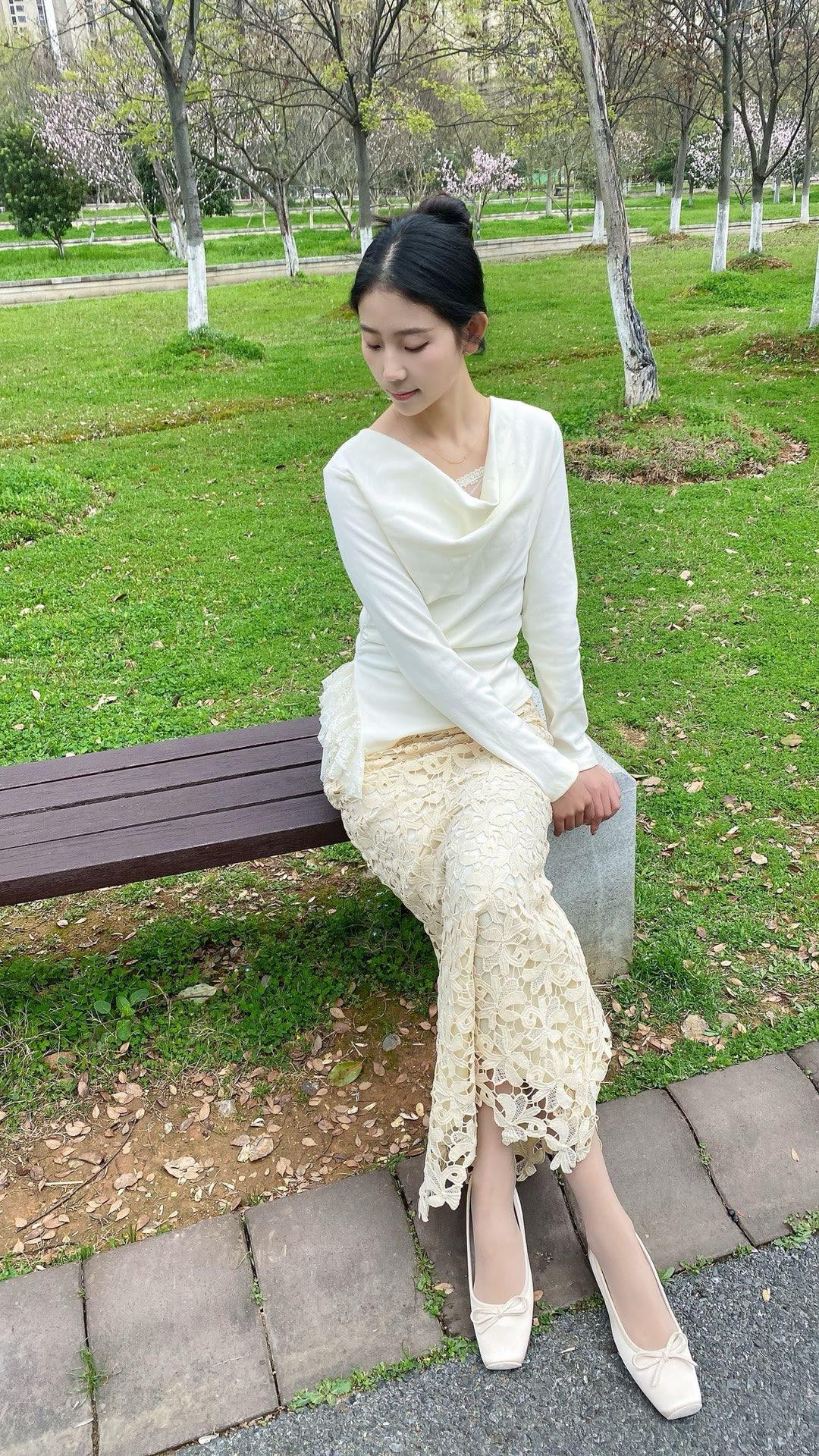 分享美女穿搭服饰