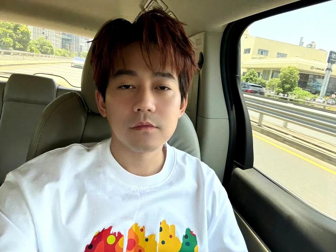 6月16日，苏醒发文说：“参加披哥这个节目的弟弟们很辛苦，刚刚结束为期一周在长沙