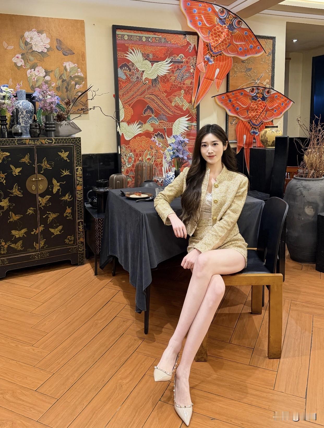 看过哪些惊艳时光的美女？优雅东方风，时尚与古典的完美融合