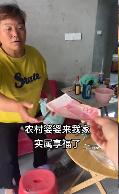 我结婚没要彩礼钱，二十几年了，公公婆婆过生日各给一千，父亲节母亲节各给五百，过年