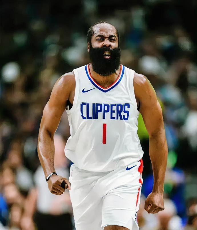 快船三连胜！哈登近期3场常规赛的比赛表现！！对阵湖人：首发上场41分钟，20