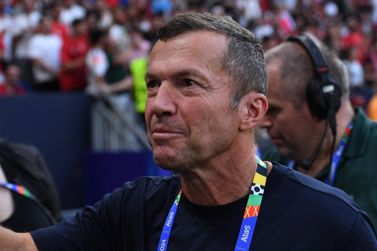 马特乌斯: 大幅轮换的拜仁上演了精彩表演, 这种横扫会让药厂痛苦