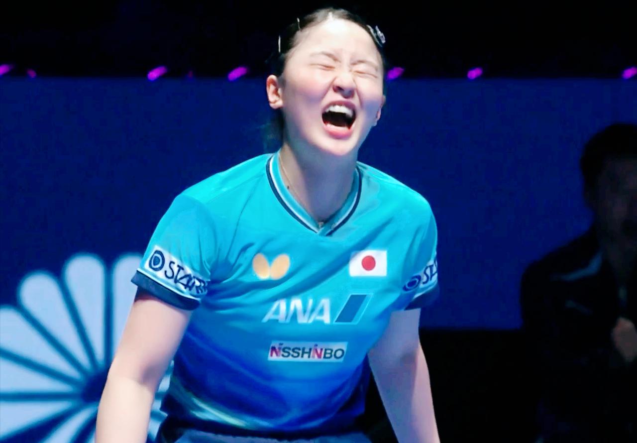 我去！不用孙颖莎出手了，大迪就把张本美和打懵了！第一局王艺迪11:7拿下