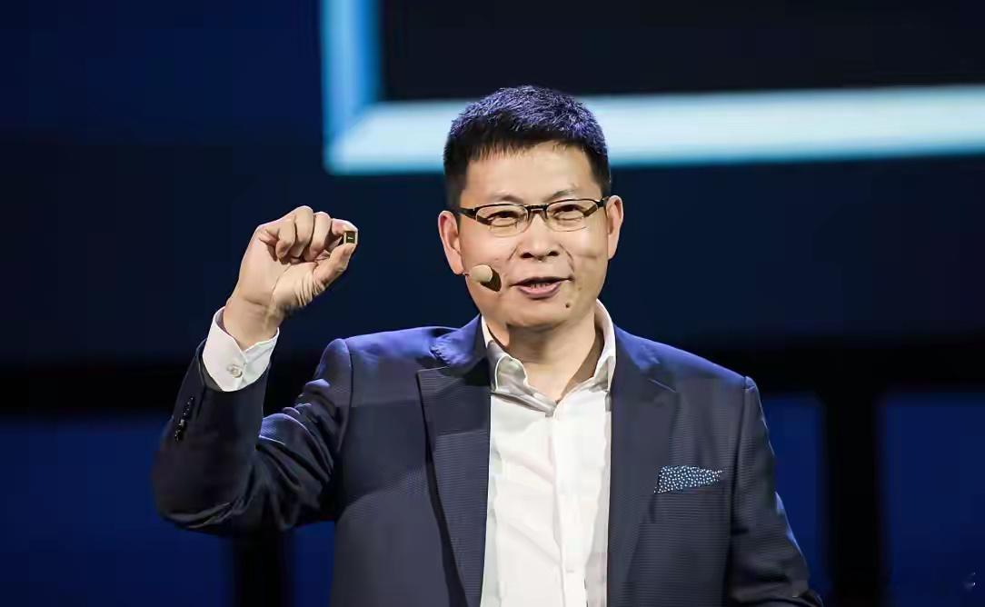 这次Mate80的发布会上，还是希望余总可以给大家讲讲麒麟9030芯片的，从制裁