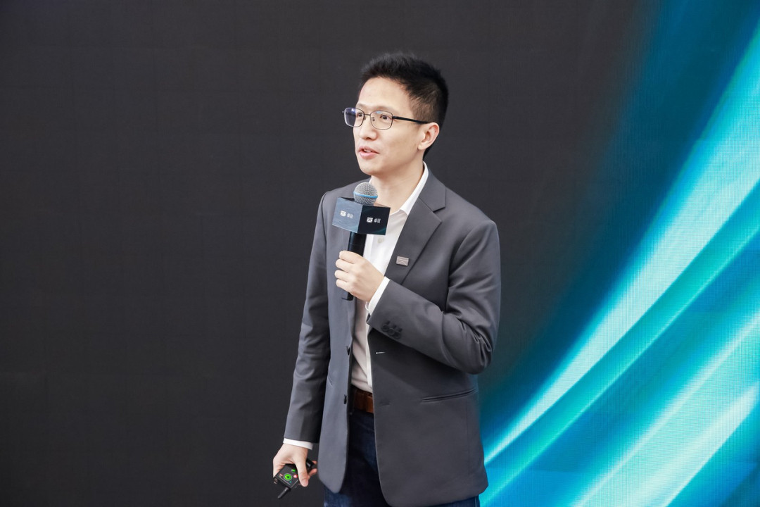 【卓驭称油车辅助驾驶没有对手】卓驭CEO沈邵劼其实是在押宝“油电同智”这条