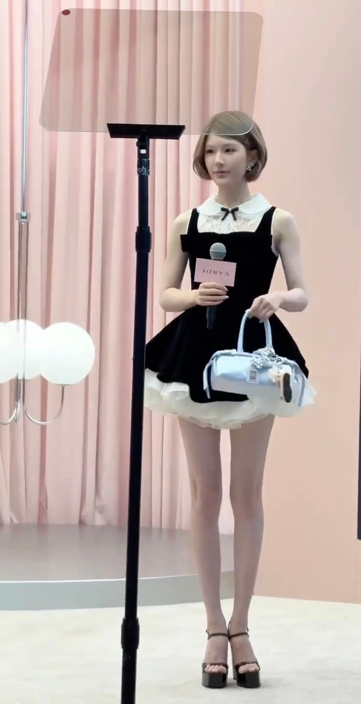 芭比娃娃腿💖​​​
