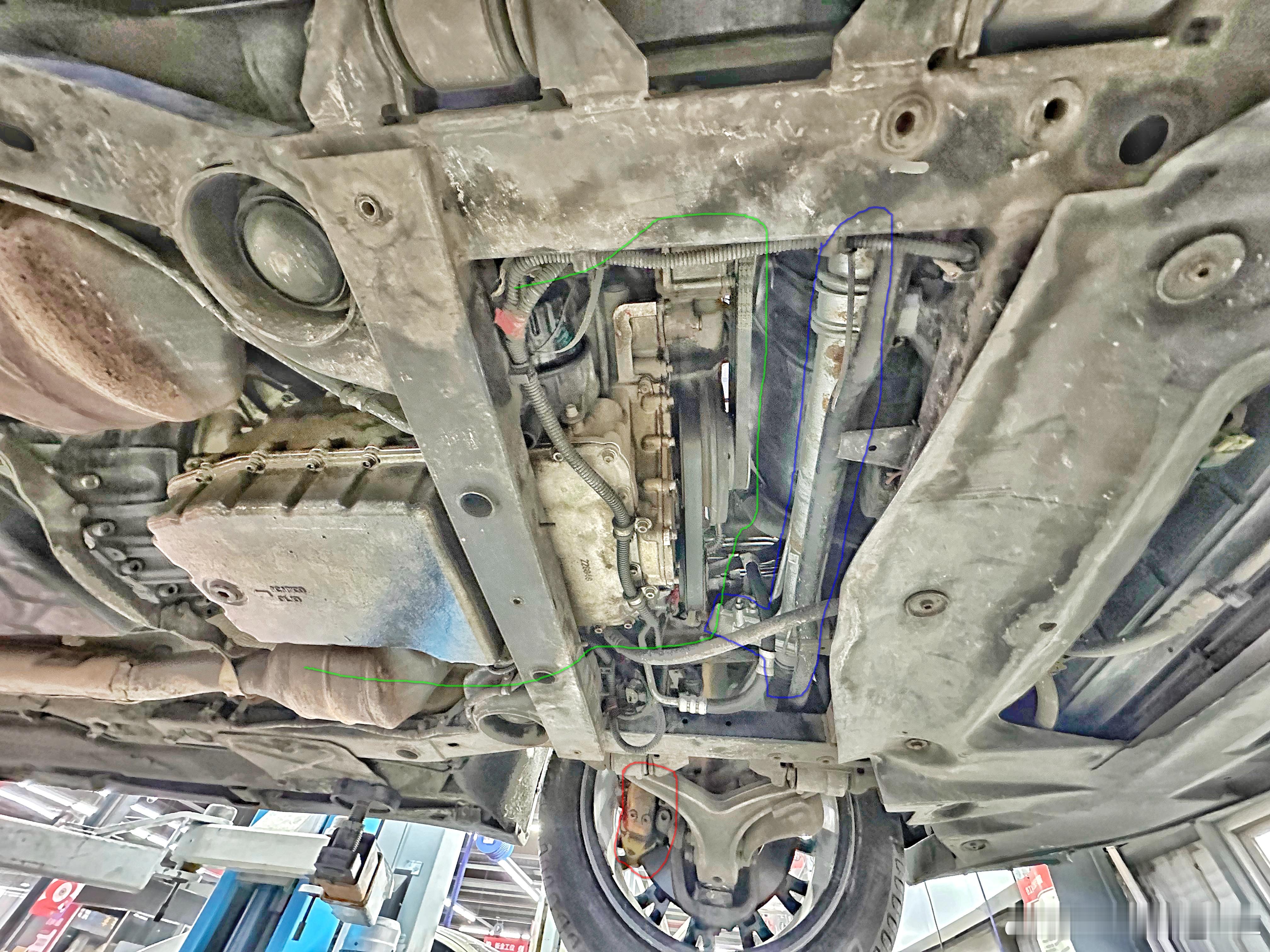 玛莎拉蒂老4.2总裁。。。展示了发动机、转向机、卡钳的位置。。。