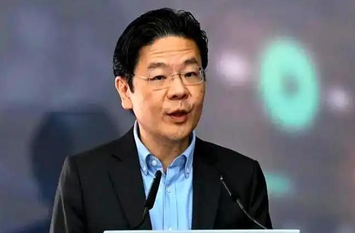 中美起冲突，新加坡挺美国；中日起冲突，新加坡挺日本；中菲起冲突，新加坡挺菲佣；中