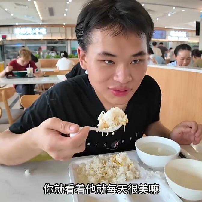 真的被这19岁贵州少年谭富贵狠狠破防！19岁少年谭富贵：身世坎坷，却活成最通