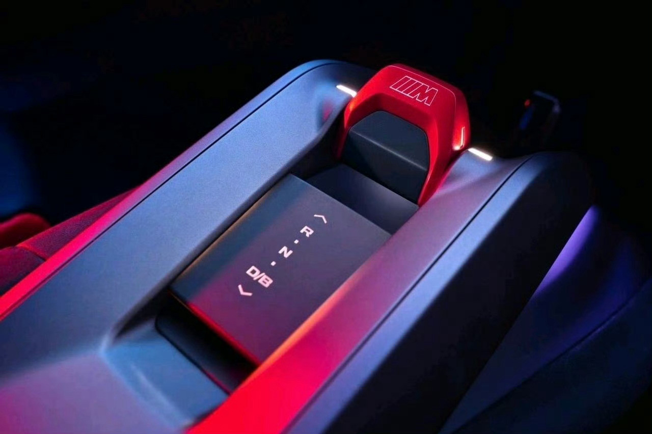 卧槽，全新宝马M3概念车这造型屌爆了！和E30M3放在一起，对味新车