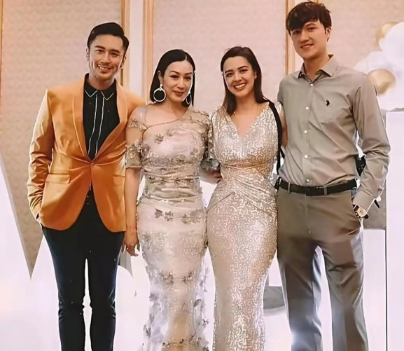 钟丽缇和她的女儿女婿呀，颜值那叫一个高！钟丽缇年轻时就是大美人，现在53岁了依旧