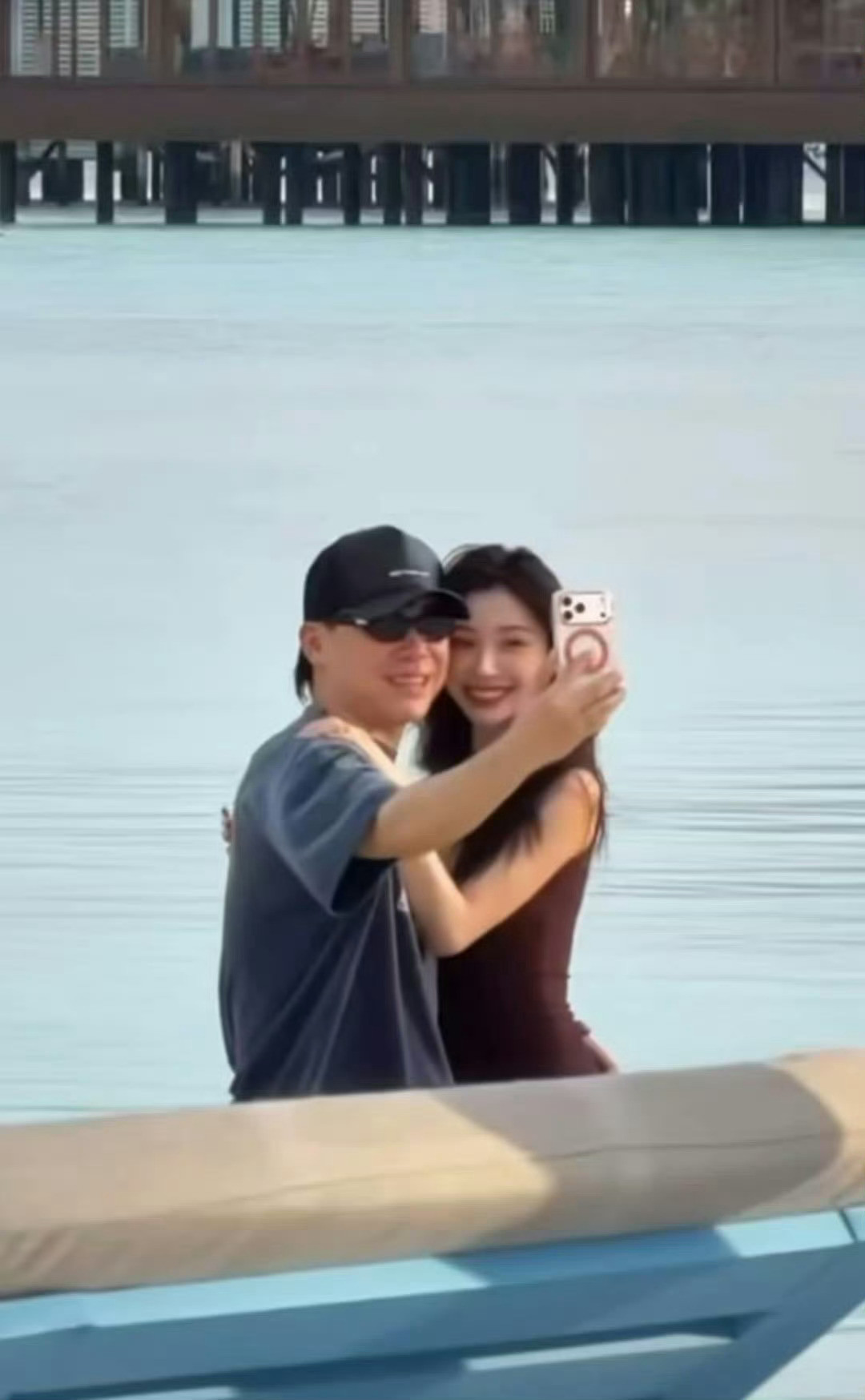 姐就是太美了，所以次次爱稠男，你看胡就是总是谈大美女