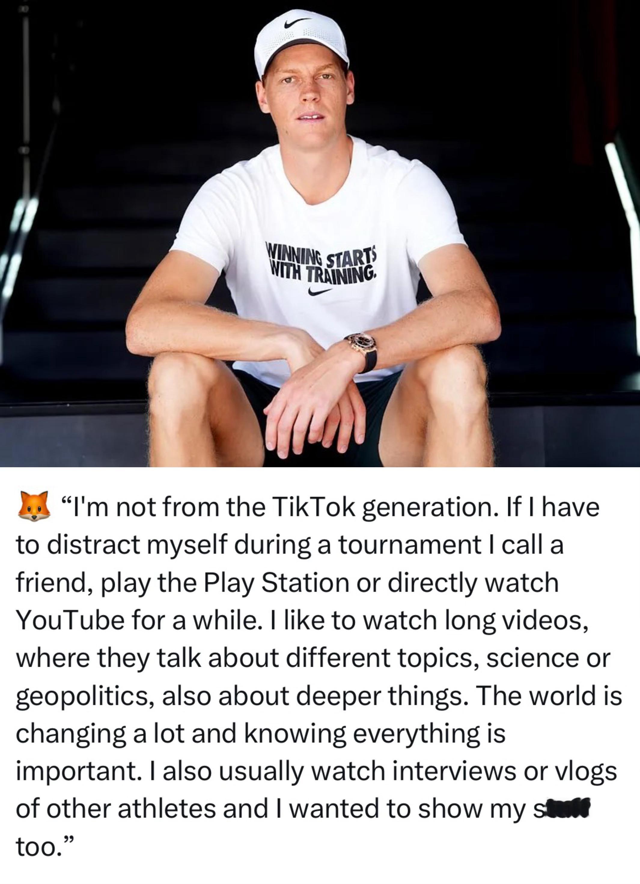 辛纳接受西班牙《世界报》采访，这段话展现了他作为一名00后Z世代的与众不同：“