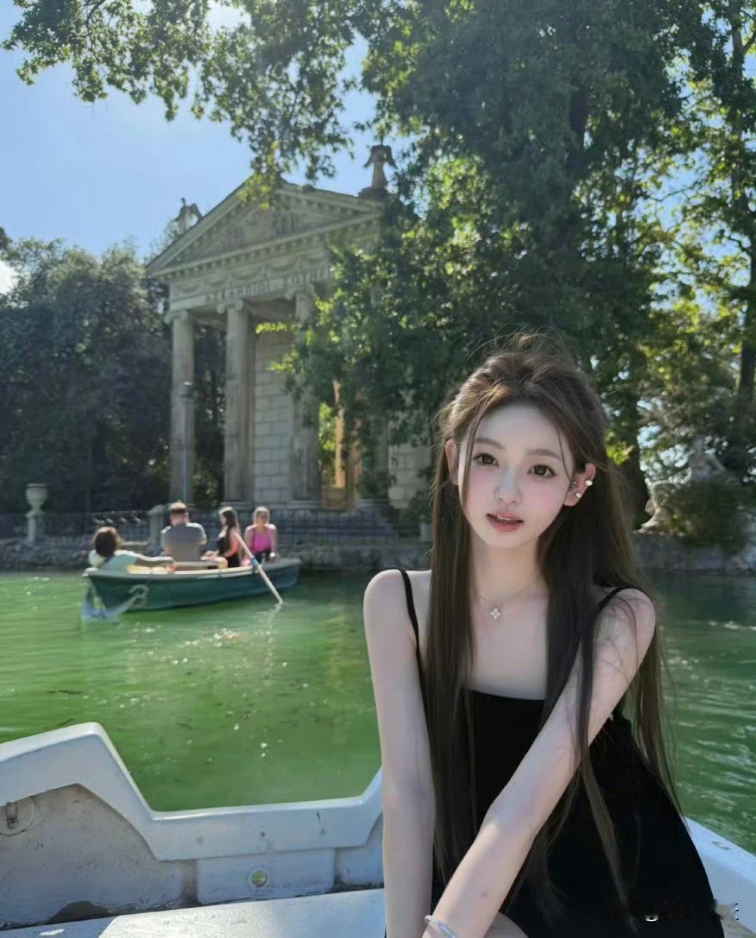 懒懒长得可爱像棉花糖，几个月前的亲吻照💏刚秀上就被男朋友狠狠打脸王