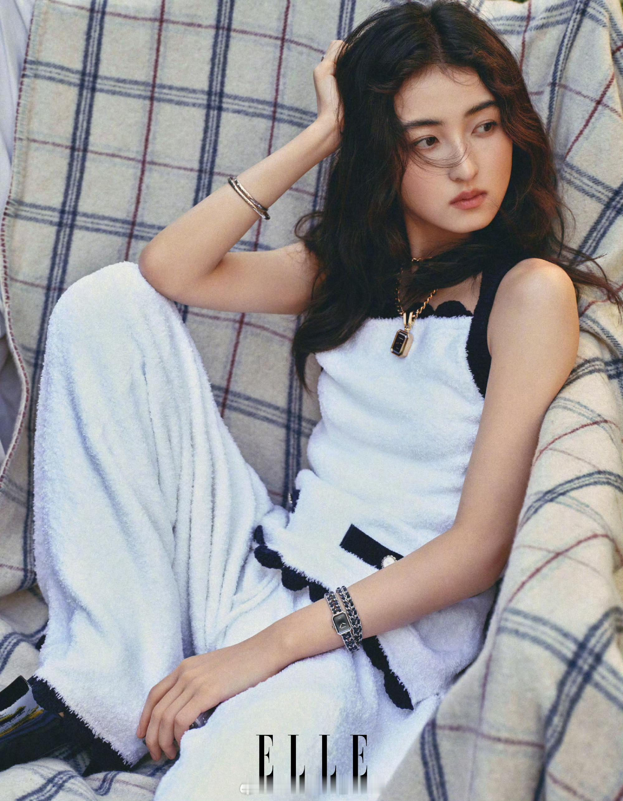 MOK_Magazine张子枫/何开拓一/ELLECHINANov