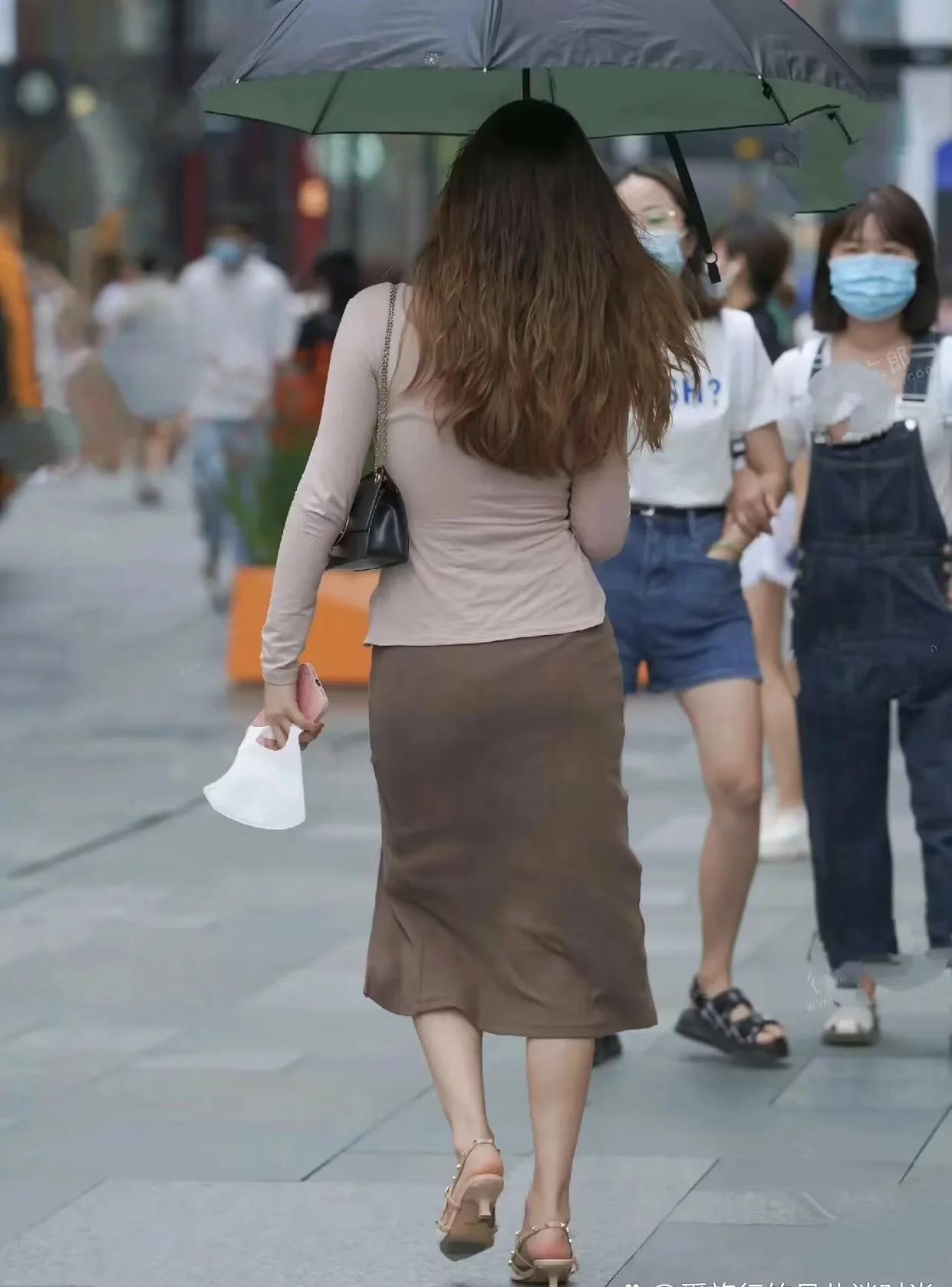 10％的人生是上天注定的，剩下的90％是你自己谱写的。