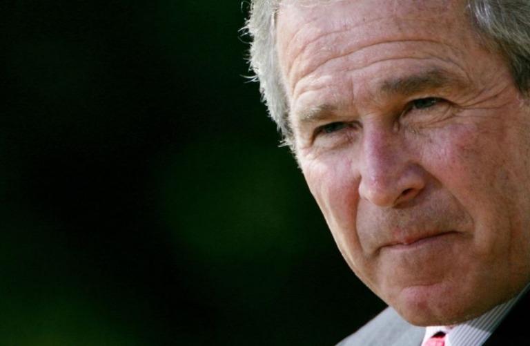 美国人开始怀念小布什了美国人怀念小布什，核心不是他“做得好”，而是跟现在比，显