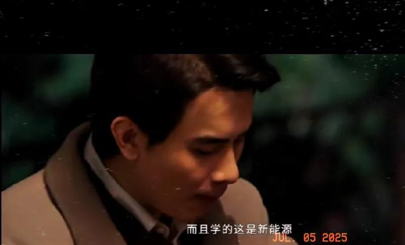 11.《以法之名》。江远在国外读博士，深得老师詹姆斯的器重。“江远，毕业后当我的