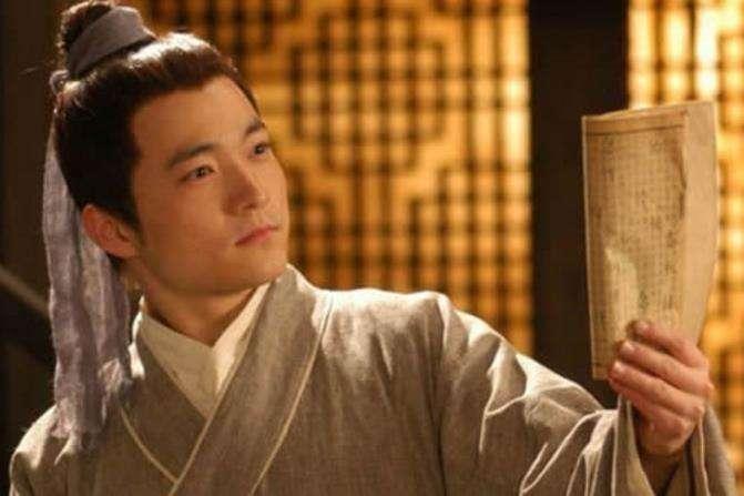 古代，一书生问妻子：“听说成婚就会生孩子，我们住在一起这么久，怎么不生呢？”没想