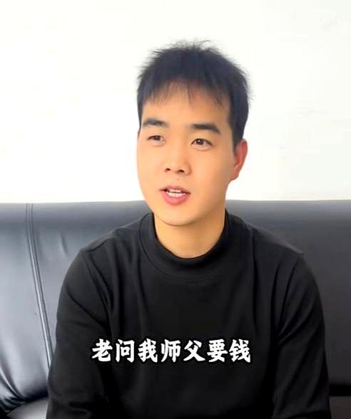 岳云鹏最成功的“教学成果”，可能不是尚筱菊，而是甘愿给他拎包的徐筱竹。你发现没