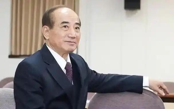 谁也没想到，以前总被说立场模糊的国民党老将王金平，退下来之后反倒说出了句明白人话
