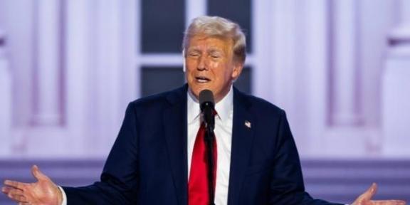 特朗普曾放话：只要解放军动台湾，他就敢炸北京。很多人一听以为这是美国准备开战的信