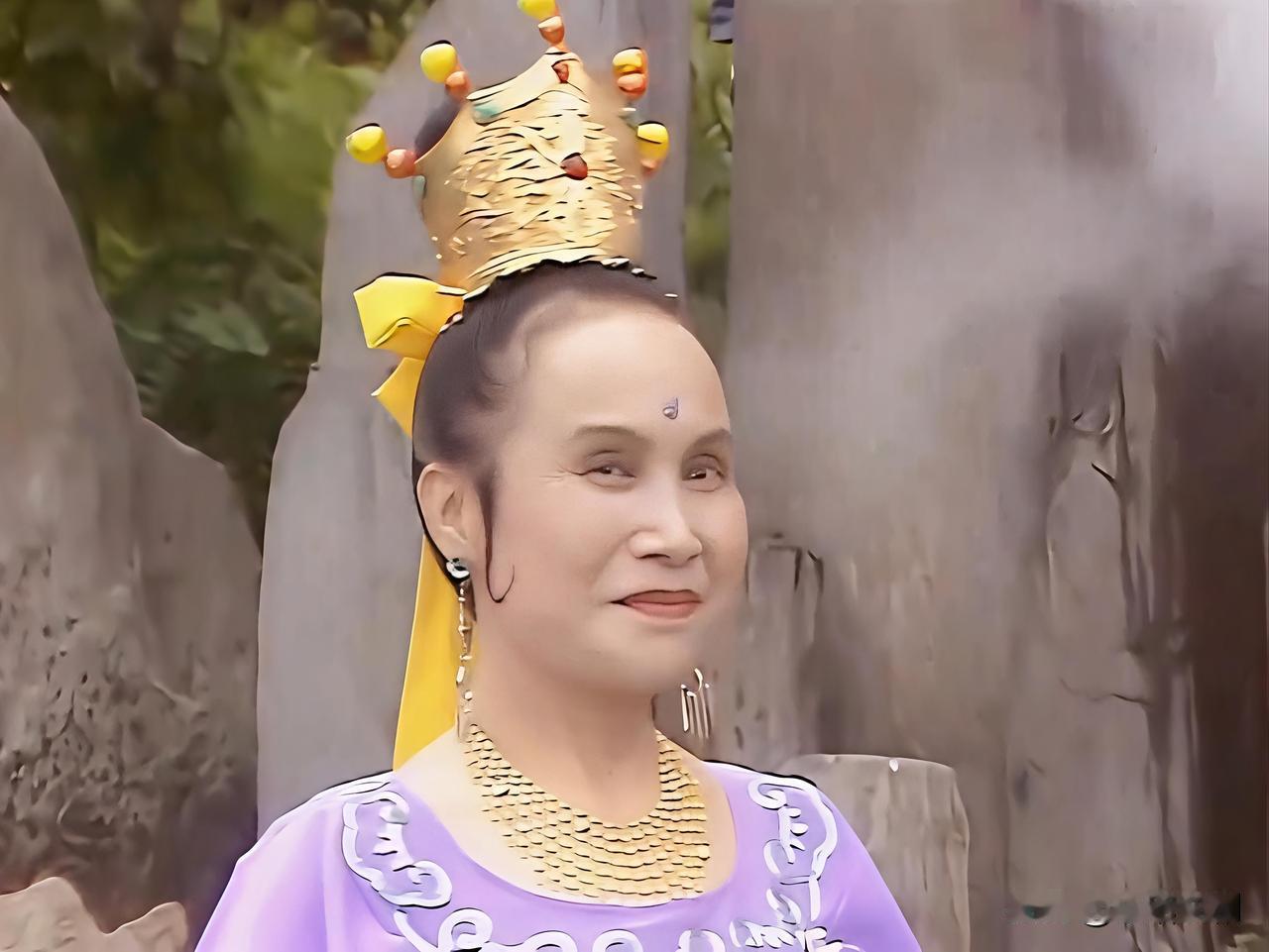 毗蓝婆菩萨，她是西游记中的八大菩萨之一，居住在紫云山千花洞，她头戴纳锦帽，身穿织