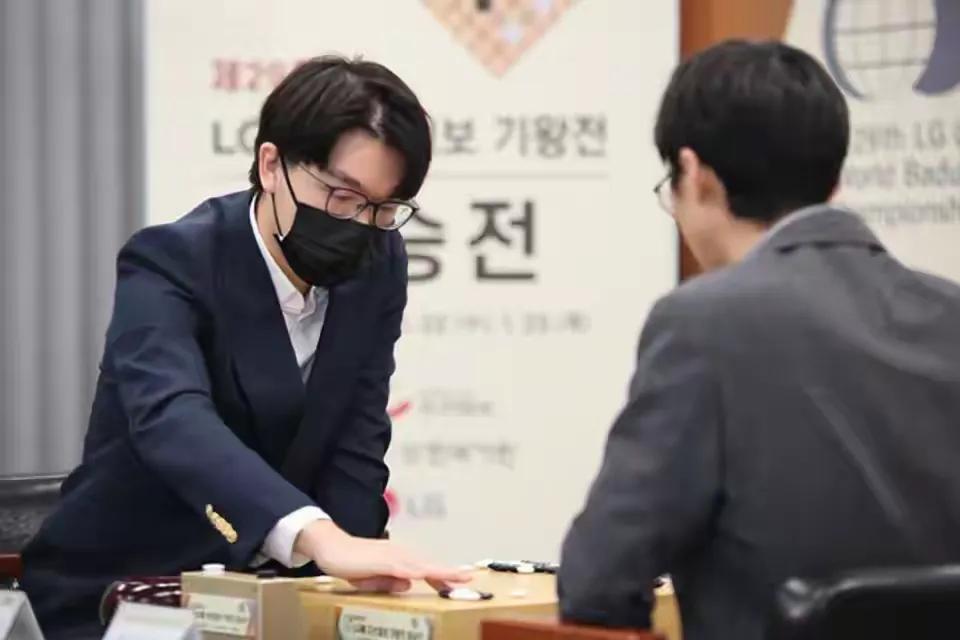 围棋专业记者“天涯棋人”谢锐发文，解释北海新绎杯外卡调整原因！2025年3月