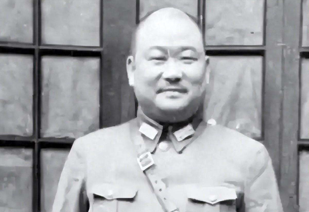 1952年蒋介石得知刘峙在印尼教书后感慨：让他回台湾，别在国外继续丢人了！19