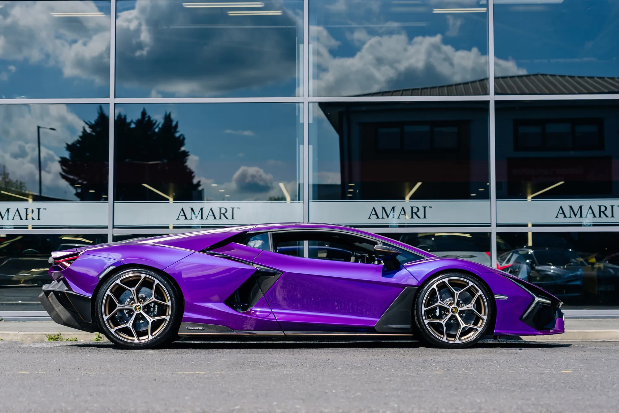 LamborghiniRevuelto兰博基尼兰博基尼revuelto紫色你