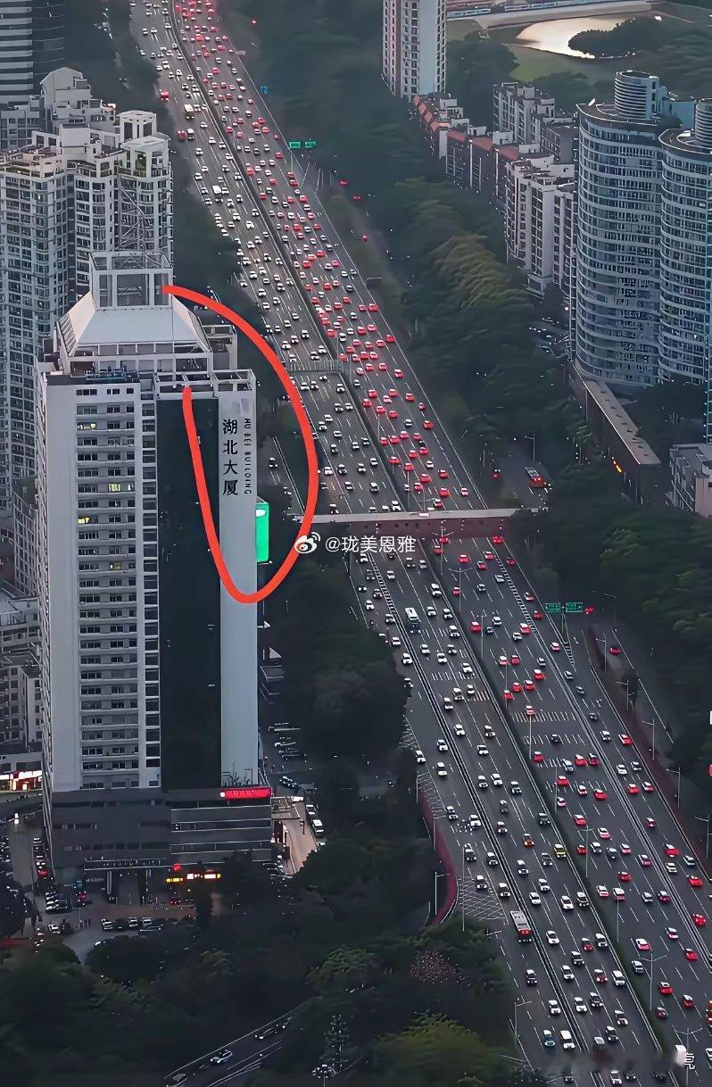 我敢打赌，80%的人都不知道这是哪个城市，实话实说！
