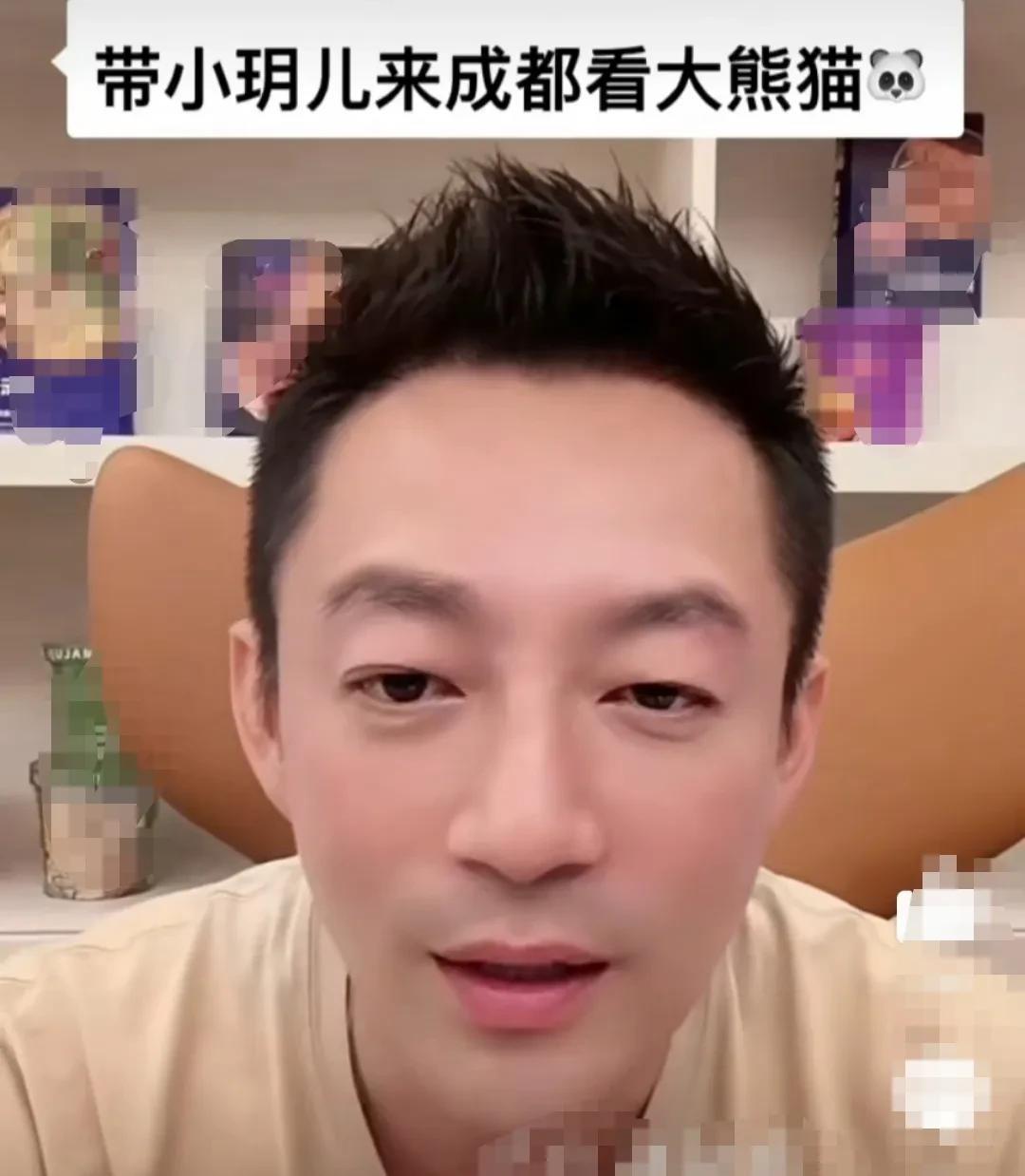 汪小菲现在是超开心的，一边直播一边对小玥儿说：放暑假的时候，带她去成都看大熊猫，