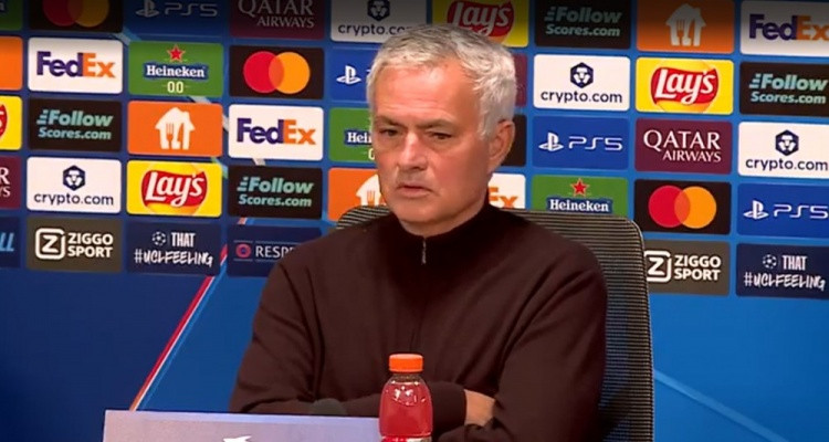 前4轮均0分, 穆帅: 本菲卡必须战胜阿贾克斯, 也许9分就可以晋级