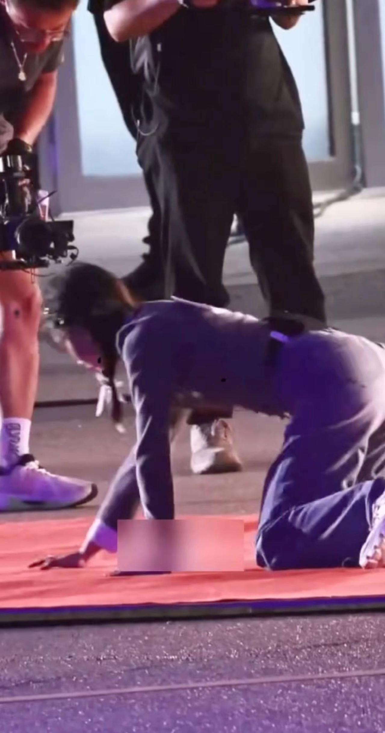 孟姐的戏路究竟有多宽，轻松爬过红毯！孟子义跑男每个动作都是用汗水换来的高