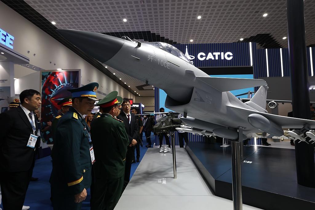 印尼空军的24-48架F-15EX战斗机的订单被取消，美国飞机制造商波音公司至少