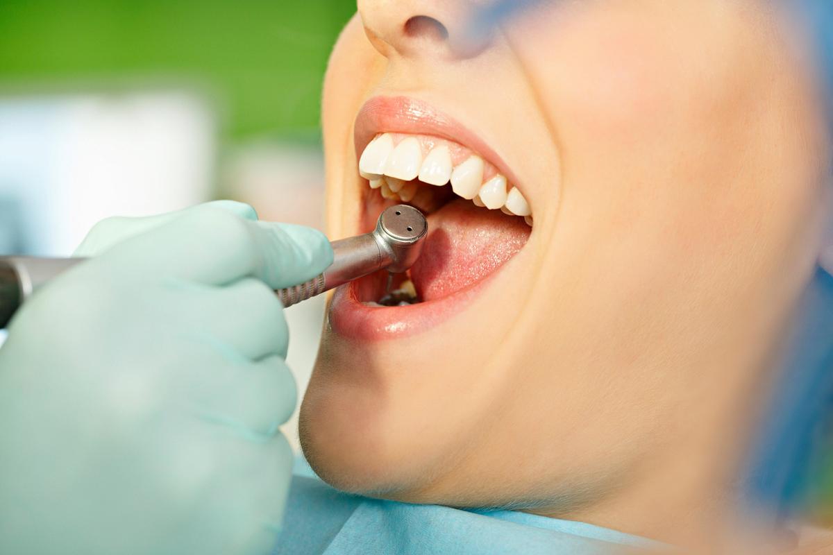 26岁小伙拔智齿后血流不止，10天后身亡！拔智齿为何这么凶险？拔智齿这件事儿