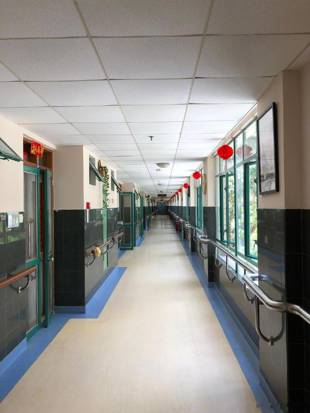 “五星级”养老院, 老人们住不惯