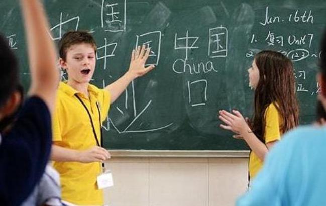现在全世界都在说一件事，那就是中国人是世界上最聪明的人种，因为如果不是这样根本无