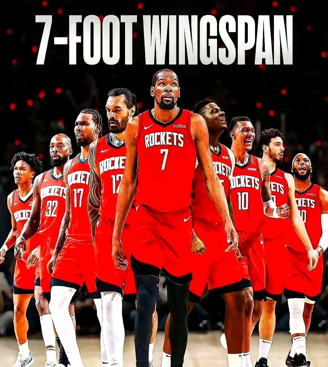 大年初二，休斯顿的更衣室里一片死寂。范弗里特，十字韧带撕裂。亚当斯，脚踝手