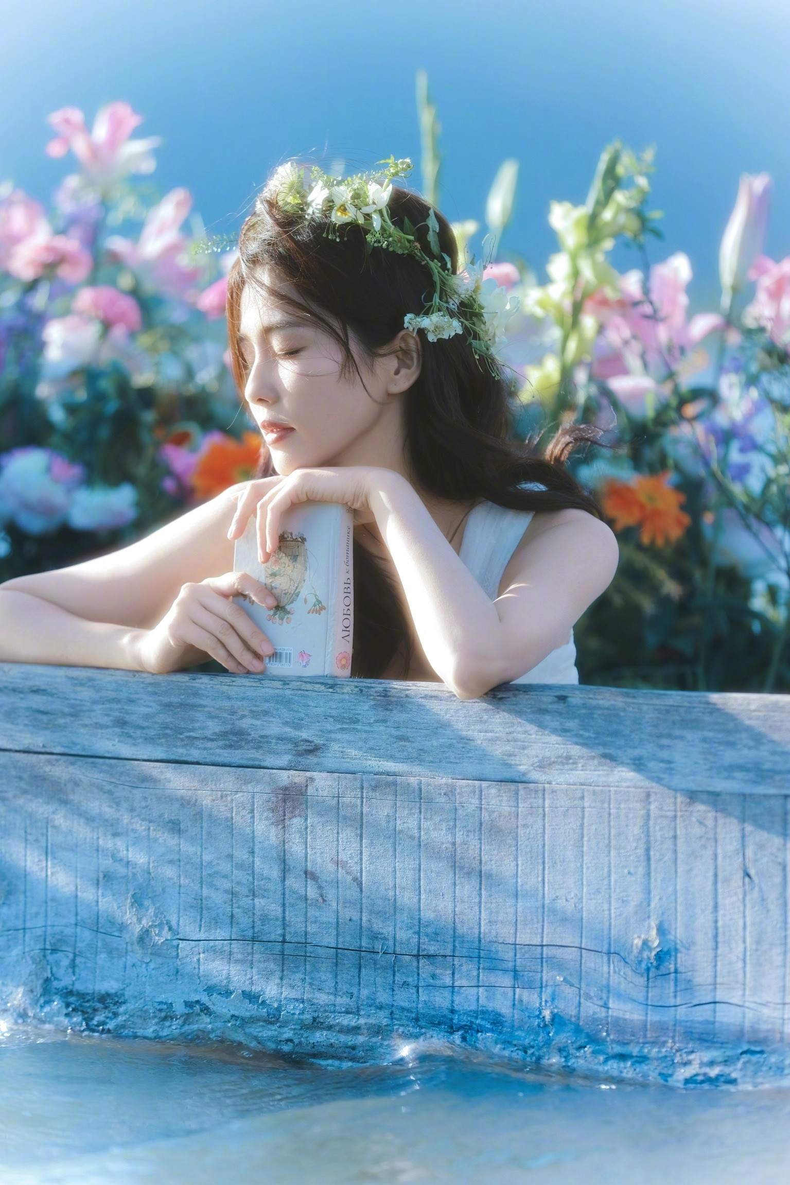 白鹿，夏日赏花少女​​​