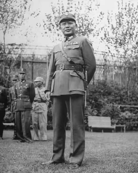 “毛泽东说了，谁投降都能谈，唯独你何应钦，绝对不行！”​1949年南京解放