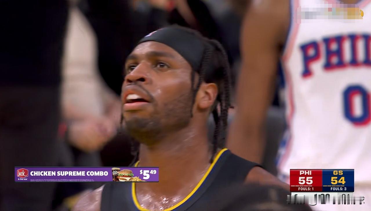 勇士大将希尔德终于把握住机会了！在今天进行的勇士和76人的比赛中，目前两队的上半